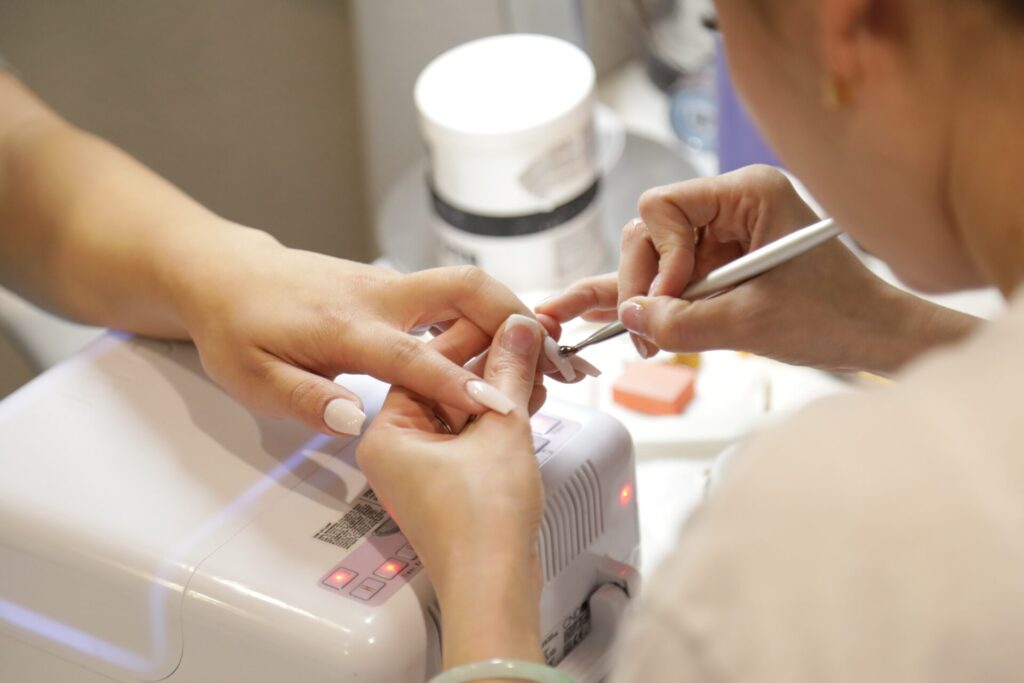 Nail course